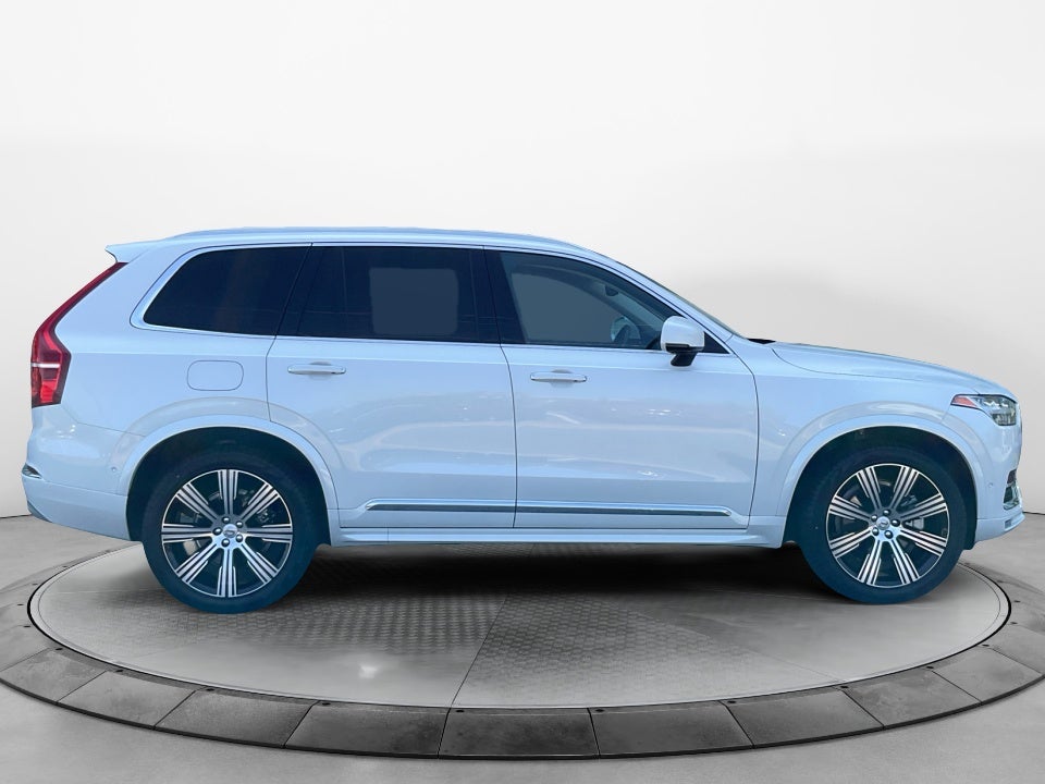2022 Volvo XC90 Inscription