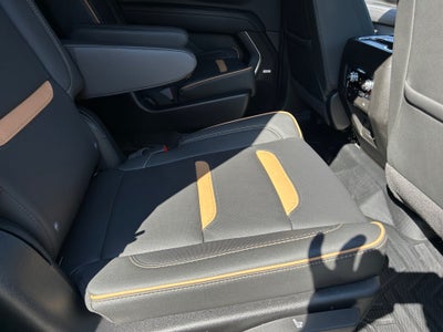 2024 GMC Yukon 4WD AT4