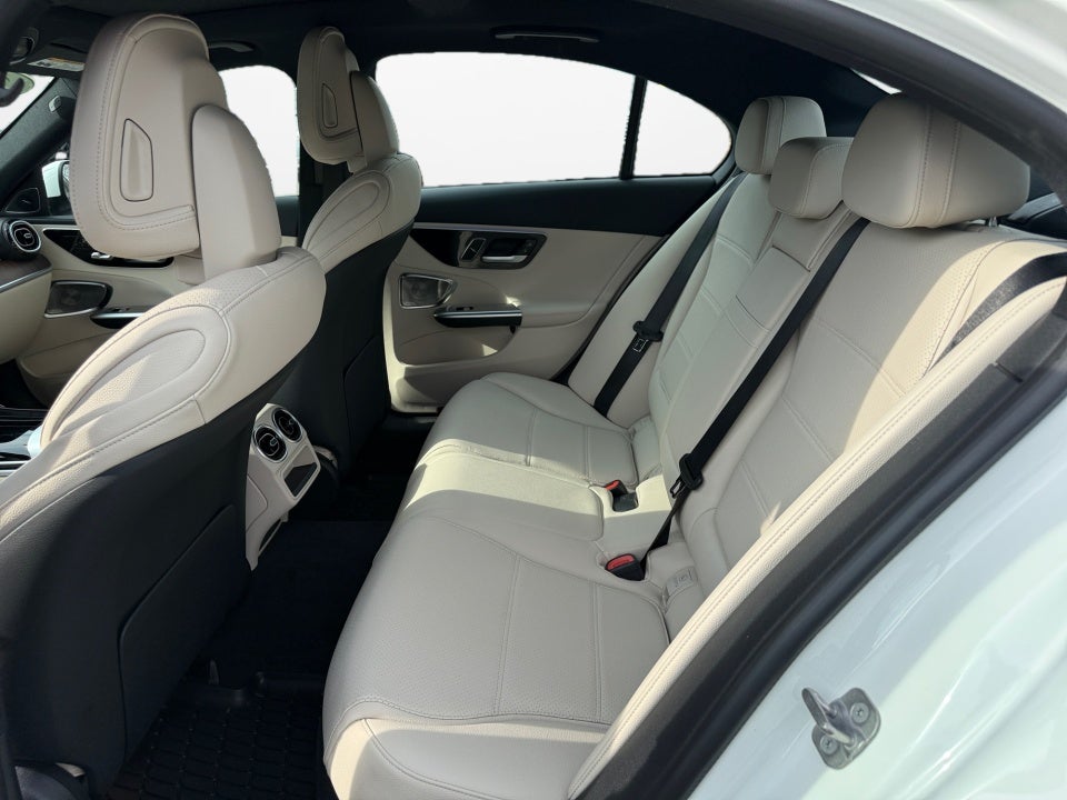 2024 Mercedes-Benz C 300 C 300