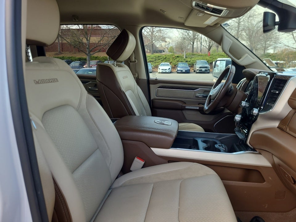 2020 RAM 1500 Laramie Crew Cab 4x4 6'4" Box