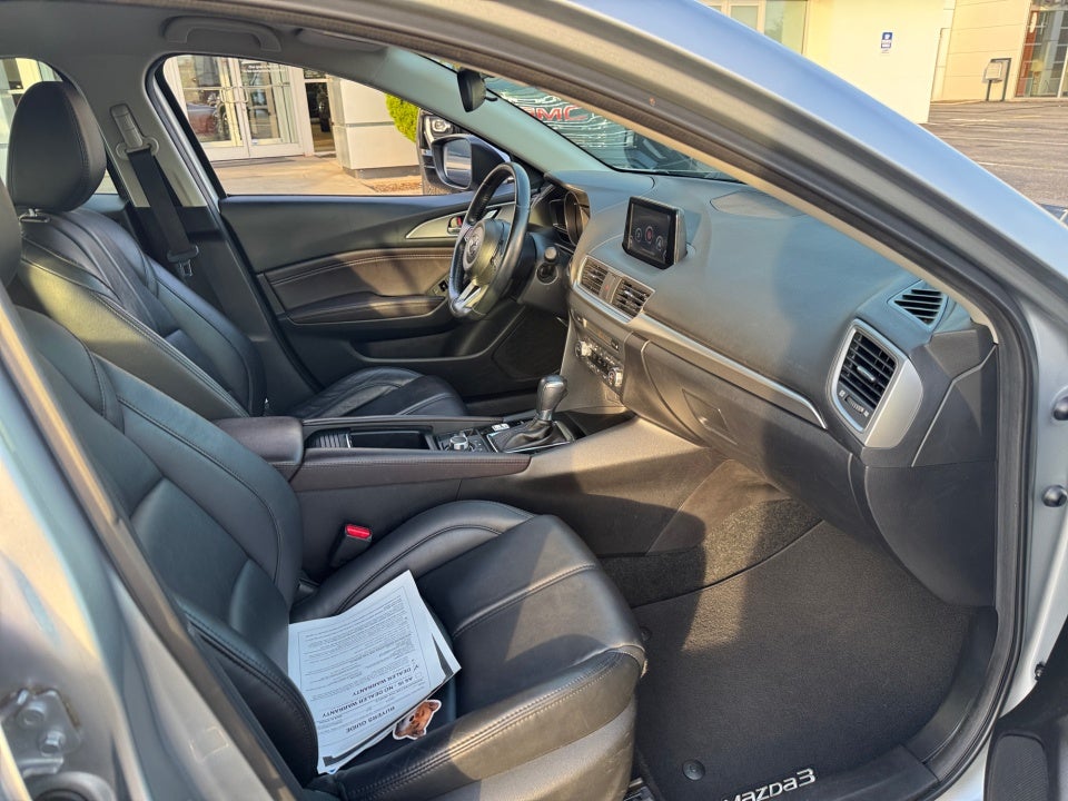 2018 Mazda Mazda3 Hatchback Touring