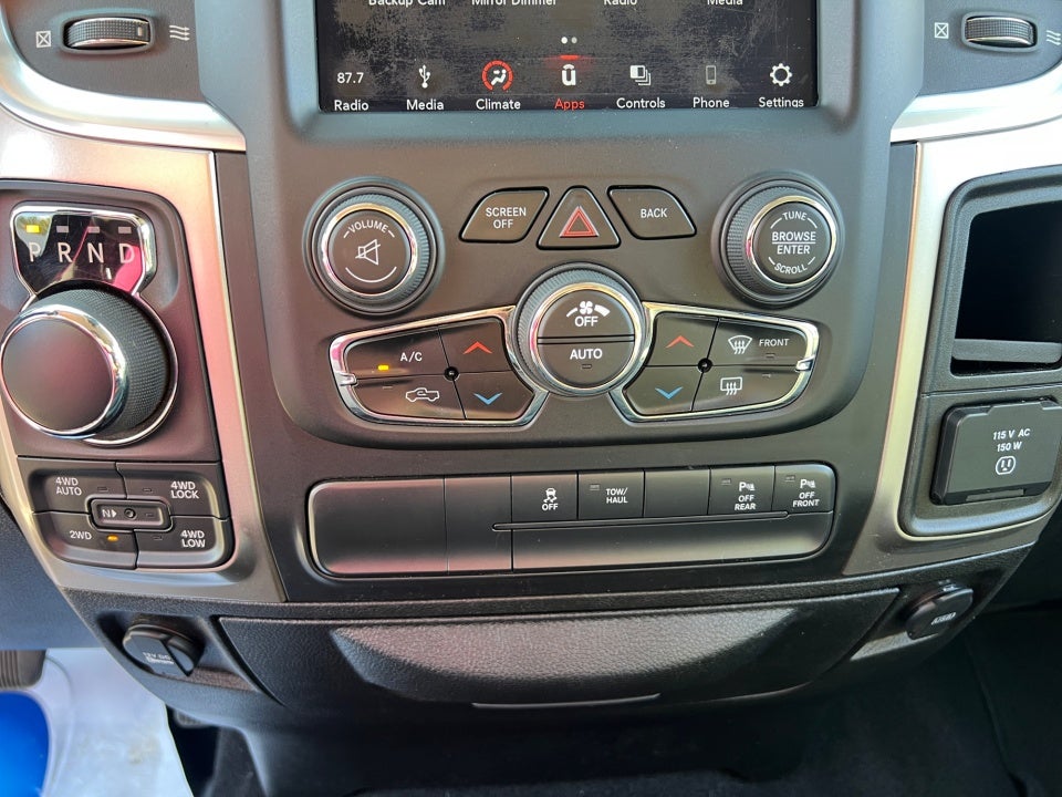 2019 RAM 1500 Classic Big Horn Crew Cab 4x4 6'4" Box