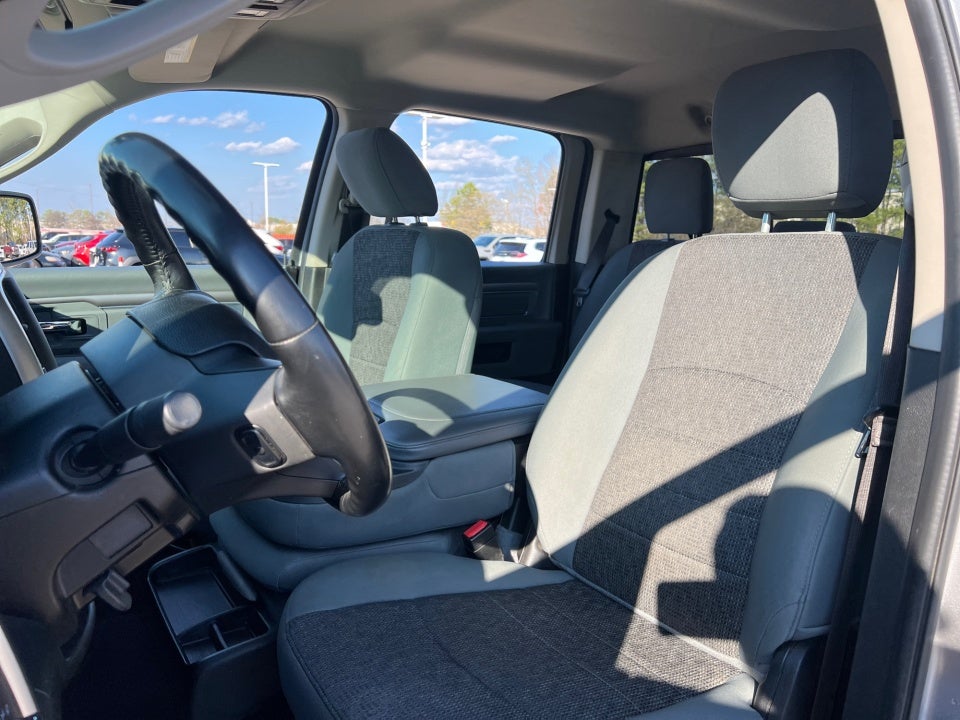 2019 RAM 1500 Classic Big Horn Crew Cab 4x4 6'4" Box