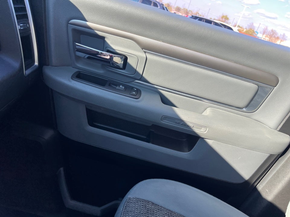 2019 RAM 1500 Classic Big Horn Crew Cab 4x4 6'4" Box