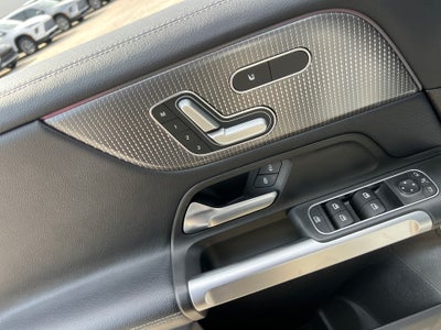 2021 Mercedes-Benz GLB 250 GLB 250