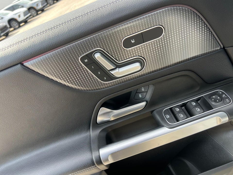 2021 Mercedes-Benz GLB 250 GLB 250