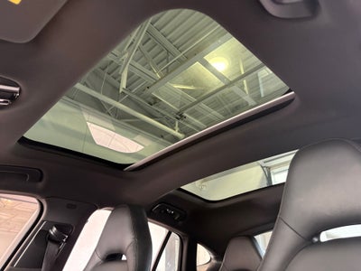 2018 Porsche Panamera 4