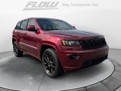 2022 Jeep Grand Cherokee Laredo X 4x4