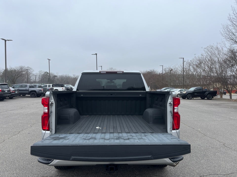 2020 Chevrolet Silverado 2WD Crew Cab Short Bed Custom