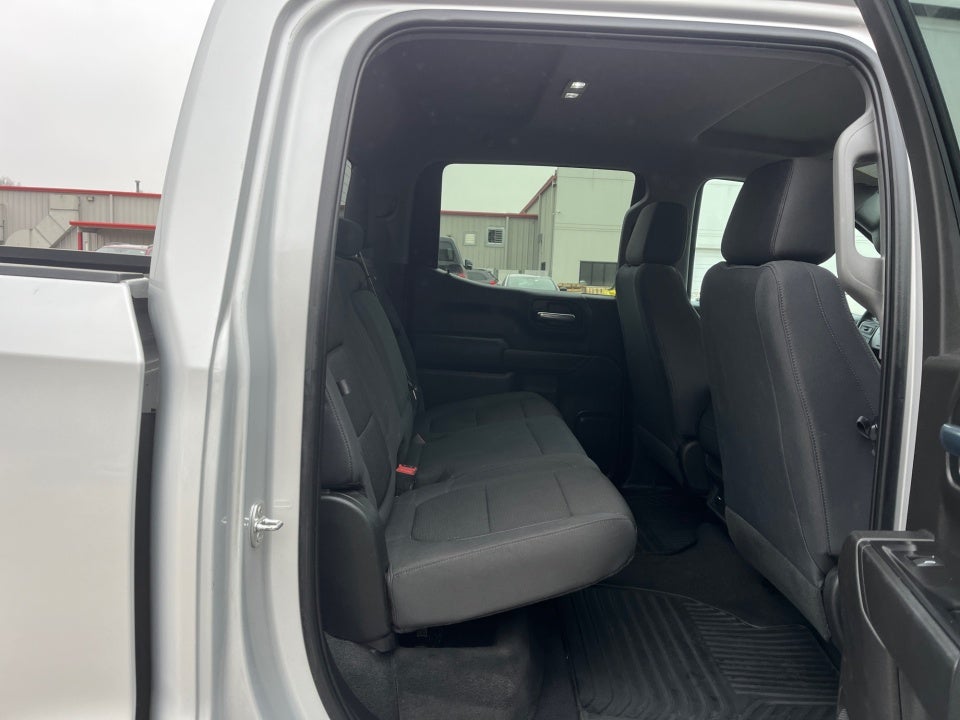 2020 Chevrolet Silverado 2WD Crew Cab Short Bed Custom