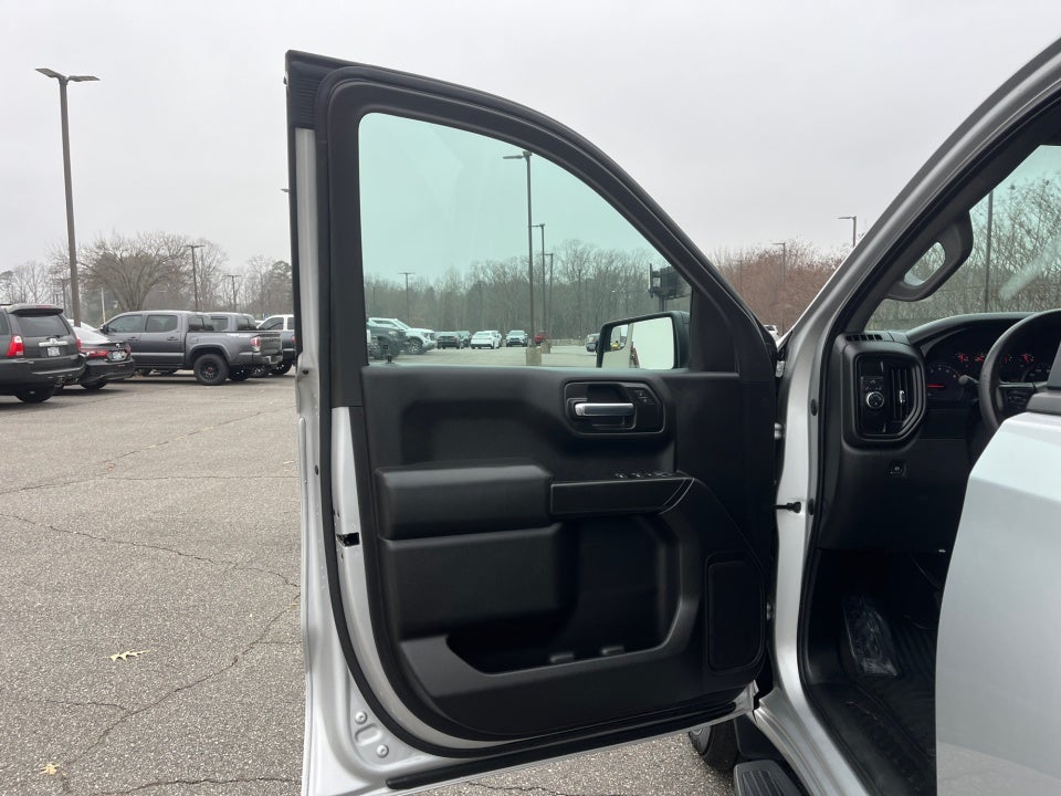 2020 Chevrolet Silverado 2WD Crew Cab Short Bed Custom