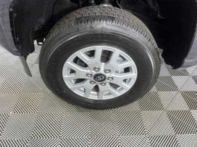 2025 Toyota TACOMA SR5 SR5