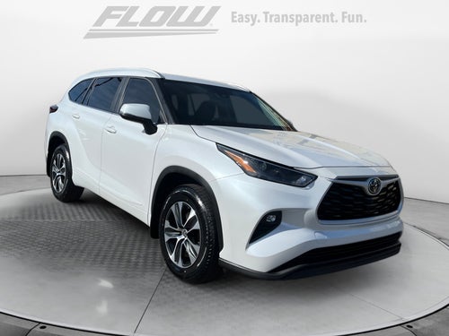 2025 Toyota HIGHLANDER XLE