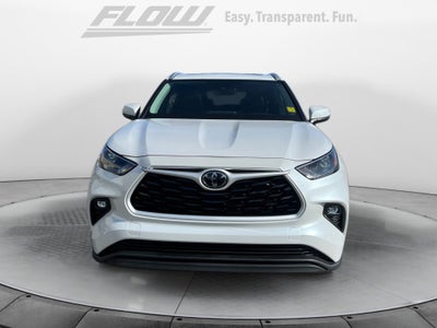 2025 Toyota HIGHLANDER XLE