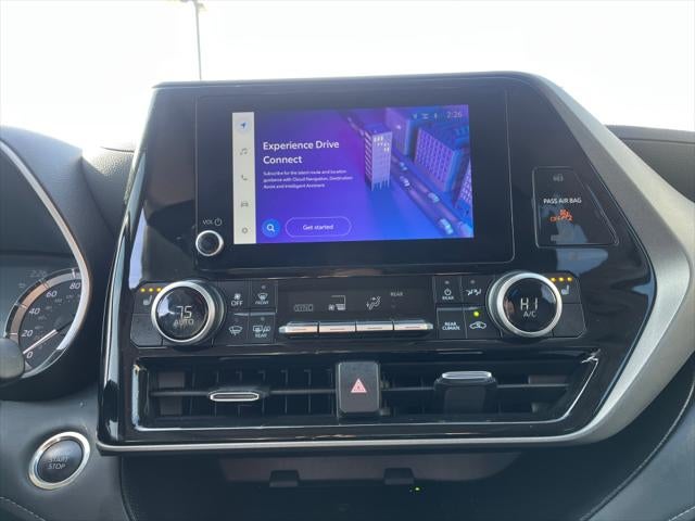 2025 Toyota HIGHLANDER XLE