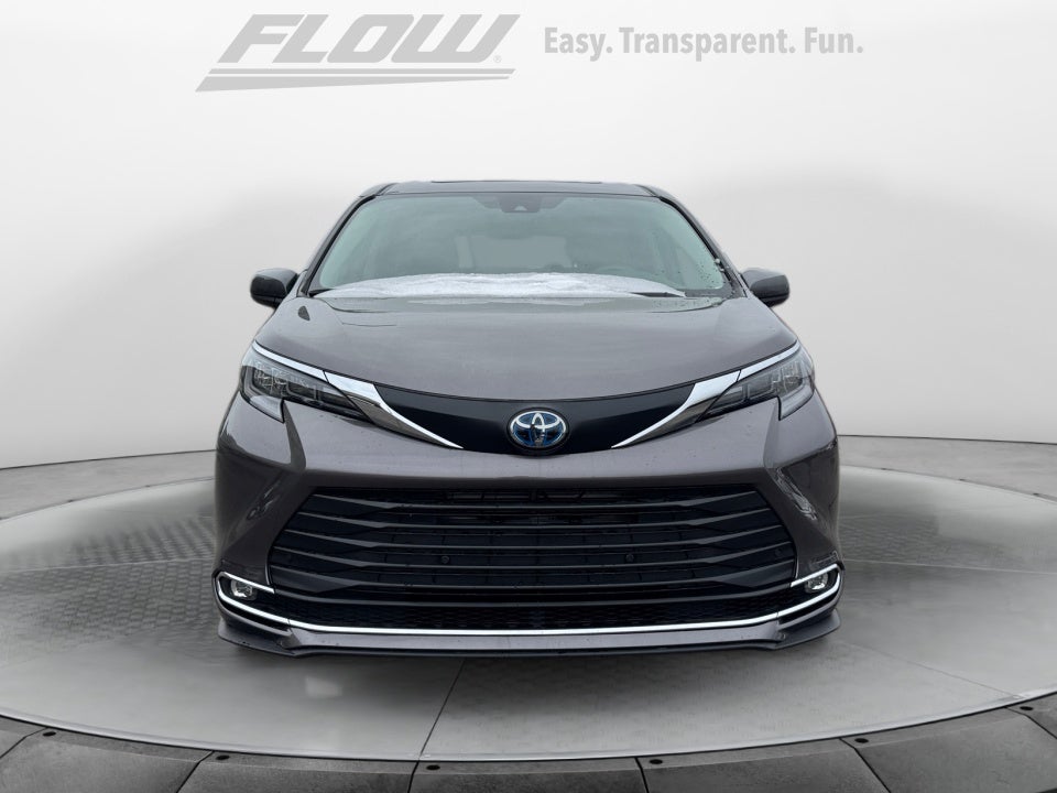 2024 Toyota SIENNA XLE XLE