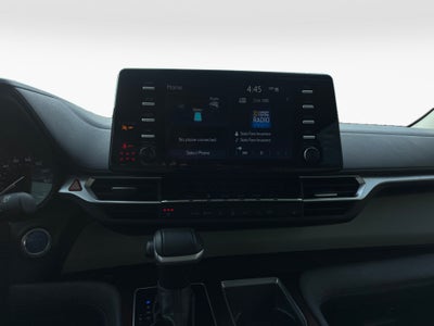 2024 Toyota SIENNA XLE XLE