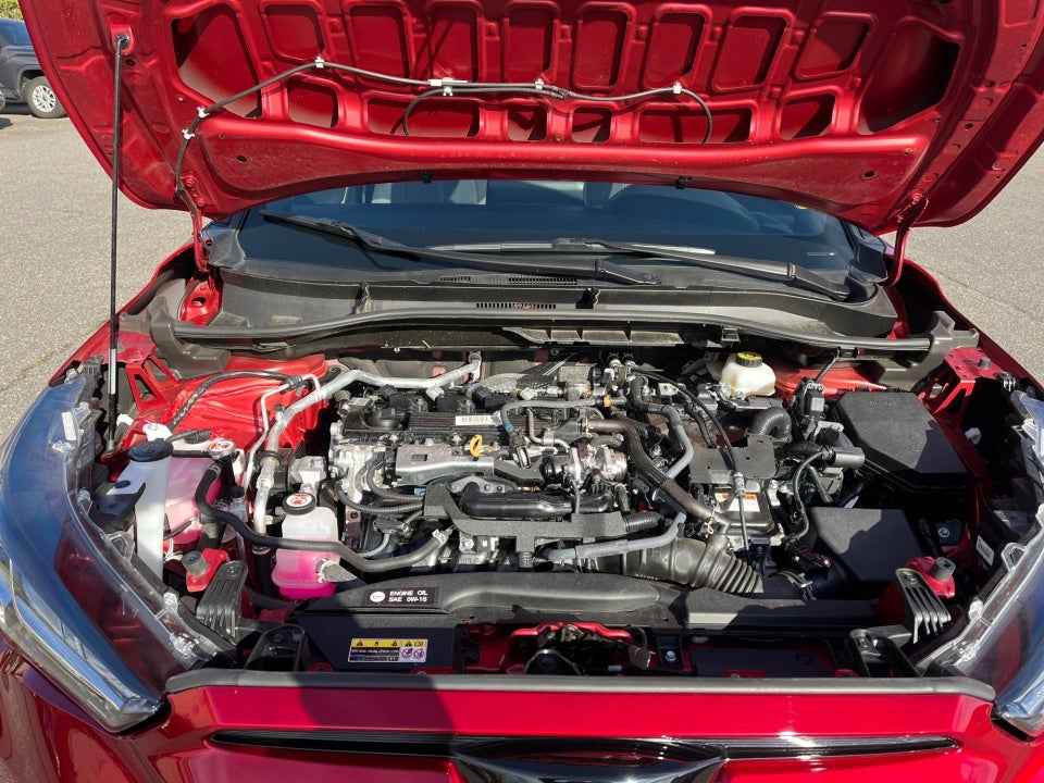 2025 Toyota COROLLA CROSS HV SE