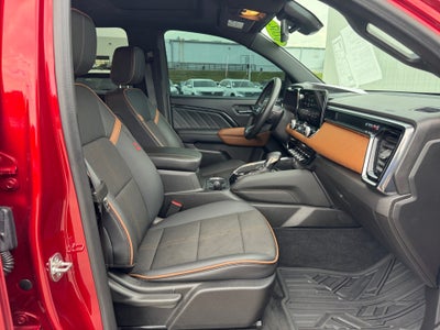 2024 GMC Canyon 4WD AT4
