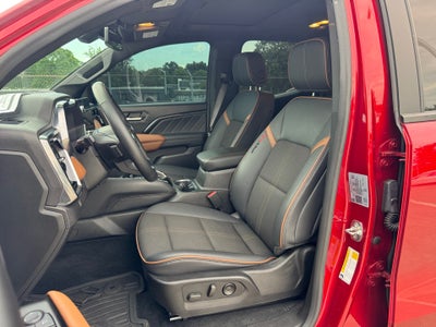 2024 GMC Canyon 4WD AT4