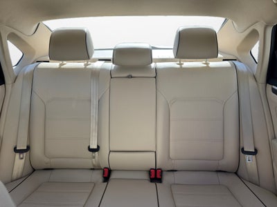 2018 Volkswagen Passat 2.0T S