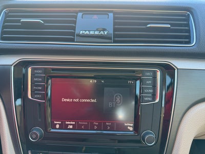2018 Volkswagen Passat 2.0T S