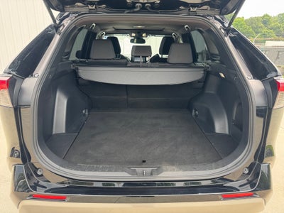 2022 Toyota RAV4 Hybrid Hybrid SE