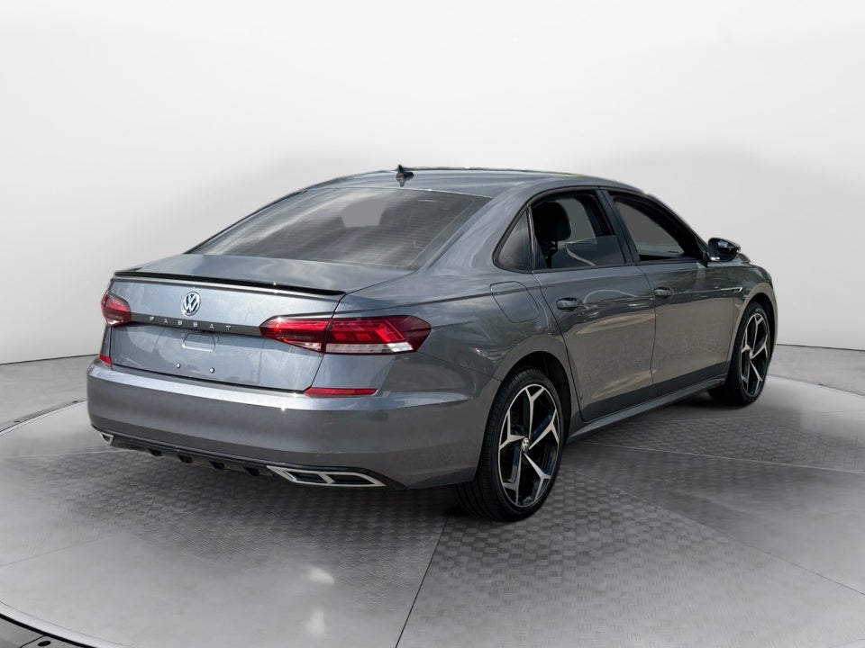 2021 Volkswagen Passat 2.0T R-Line
