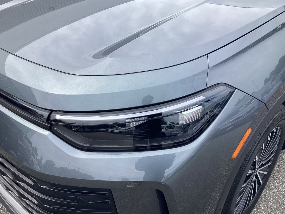 2025 Volkswagen Tiguan 2.0T S