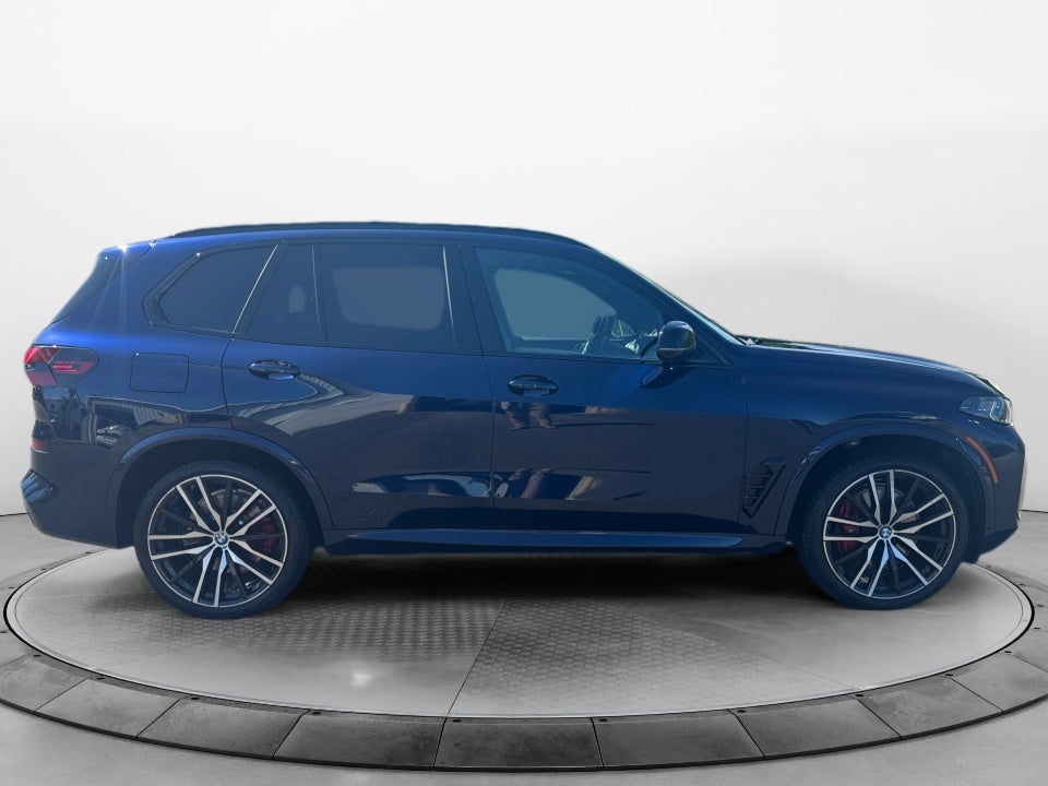 2026 BMW X5 M60i