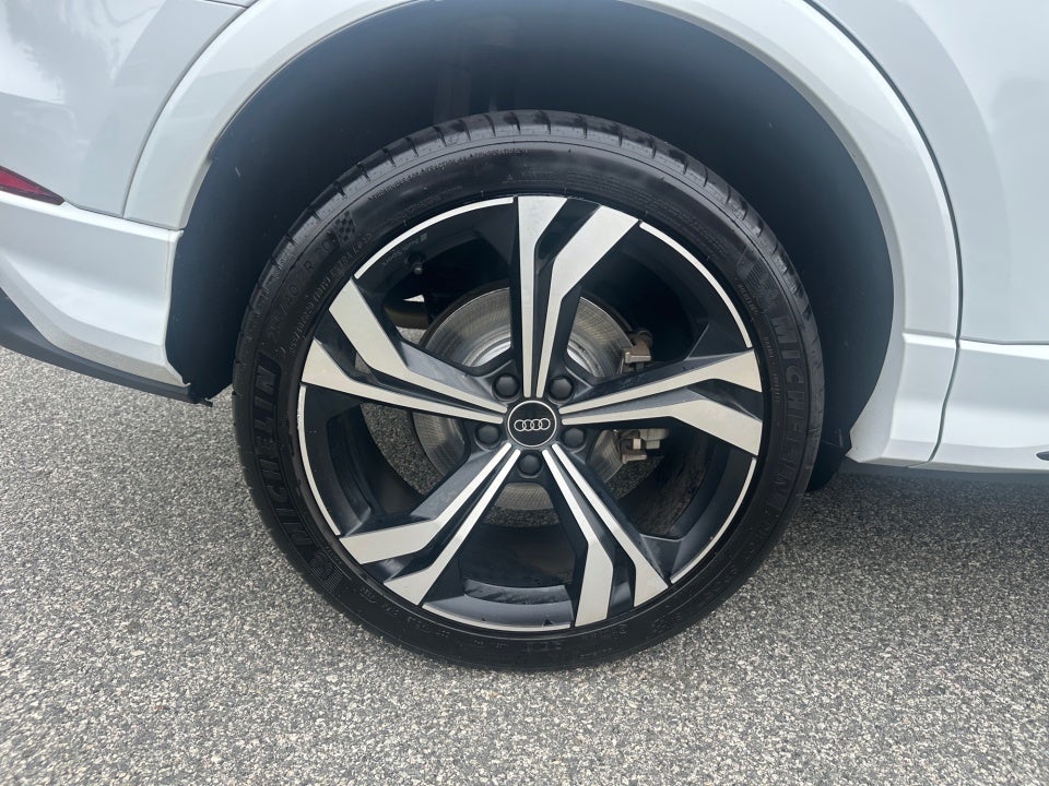 2023 Audi Q3 S line Premium Plus
