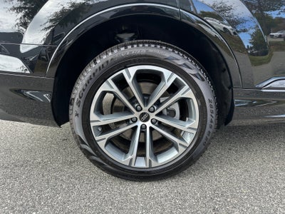 2025 Audi Q7 Premium Plus