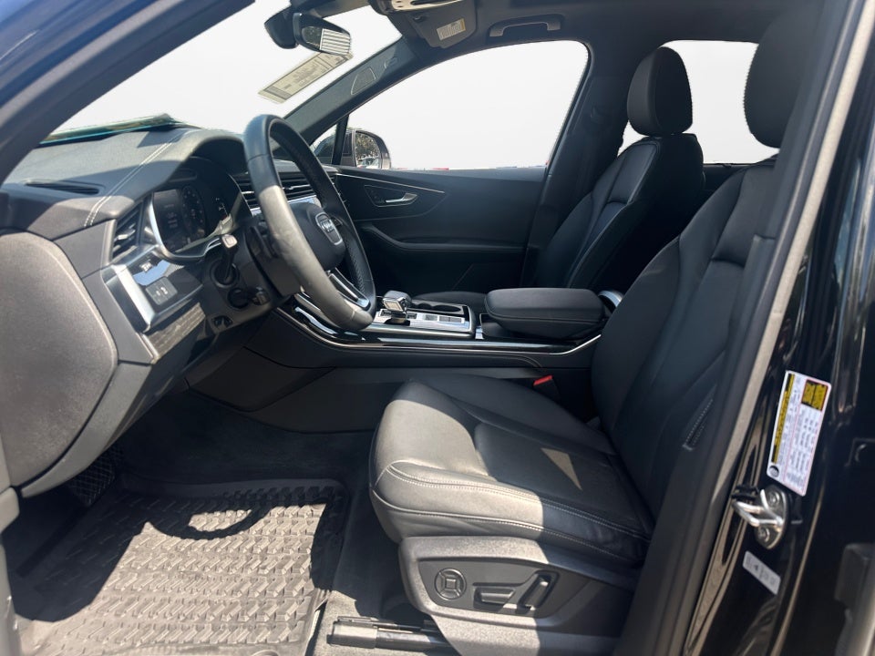 2025 Audi Q7 Premium Plus