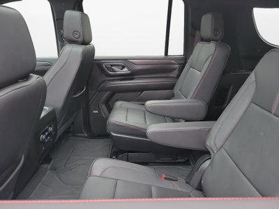 2024 Chevrolet Suburban 4WD RST