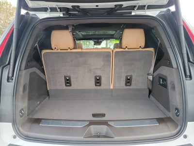 2022 Cadillac Escalade Premium Luxury