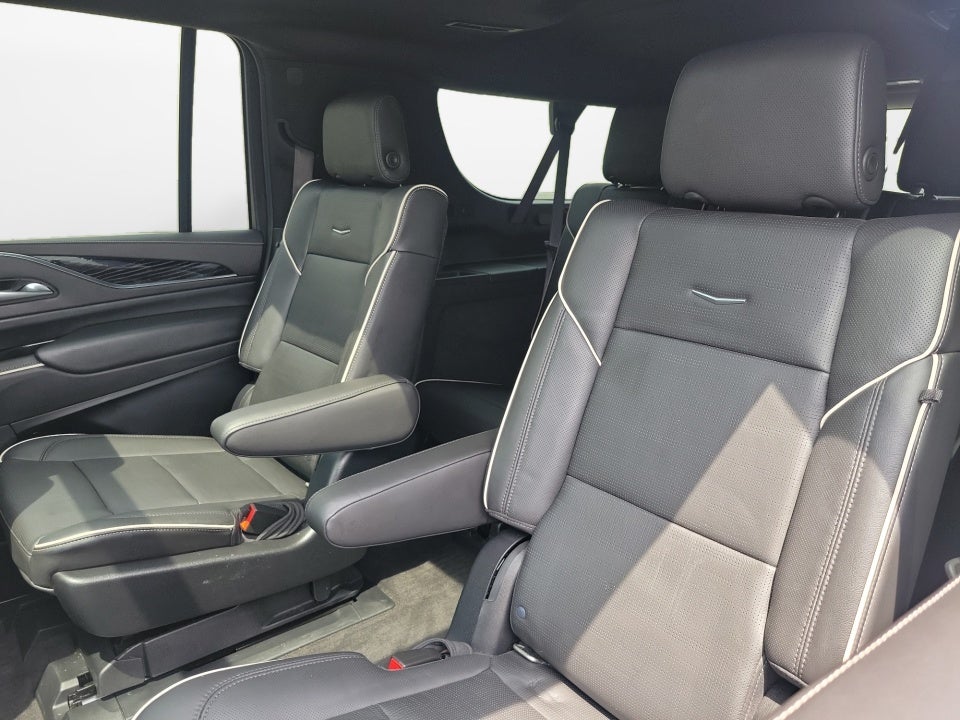 2021 Cadillac Escalade ESV Sport