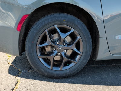 2020 Chrysler Pacifica Touring