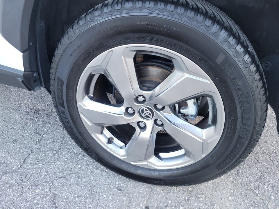 2021 Toyota RAV4 Hybrid Hybrid XLE Premium