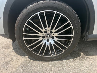 2023 Mercedes-Benz GLC 300 GLC 300