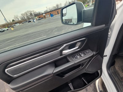 2022 RAM 1500 Big Horn Crew Cab 4x4 5'7" Box