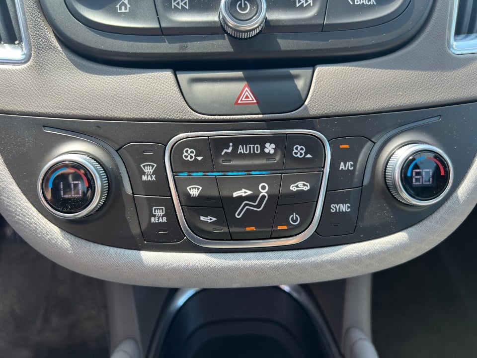 2017 Chevrolet Malibu Hybrid Hybrid