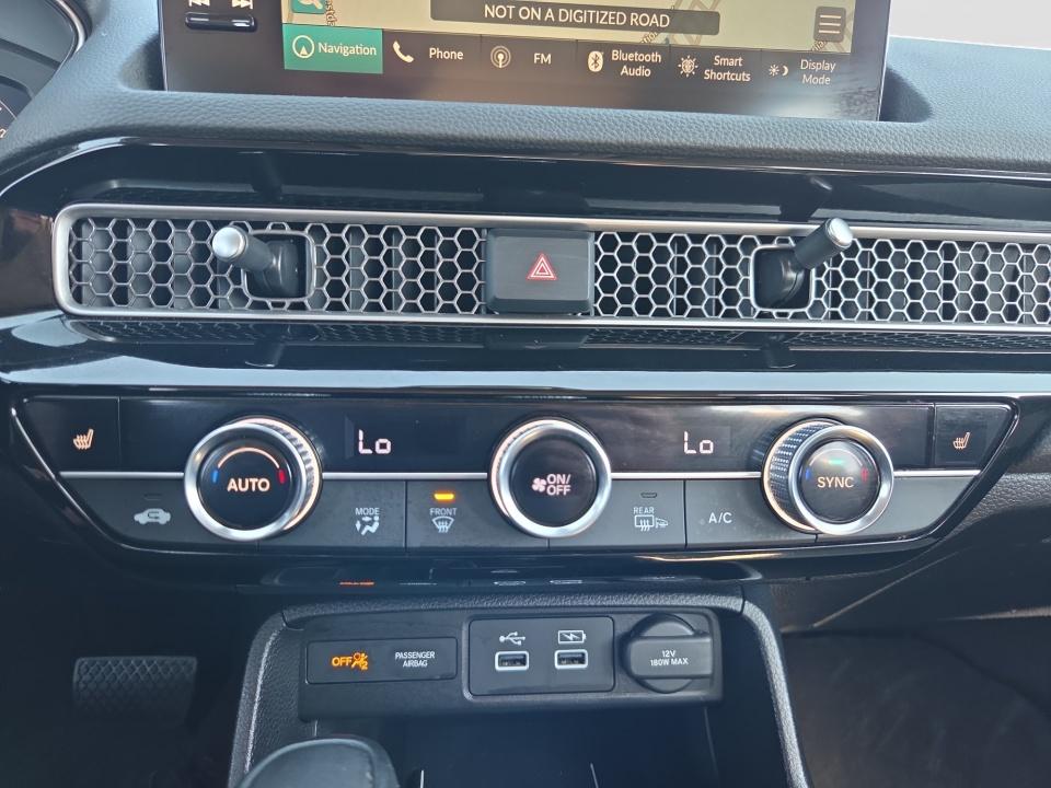 2023 Honda Civic Touring - Photo 18