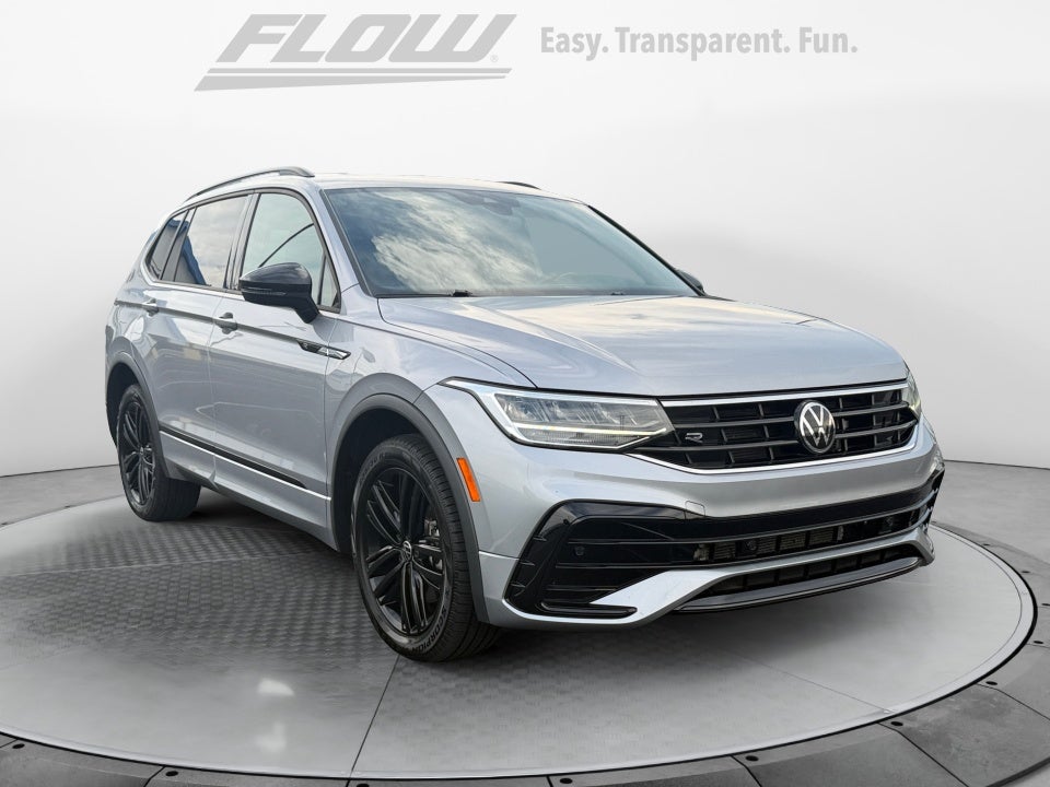 2022 Volkswagen Tiguan SE R-Line Black