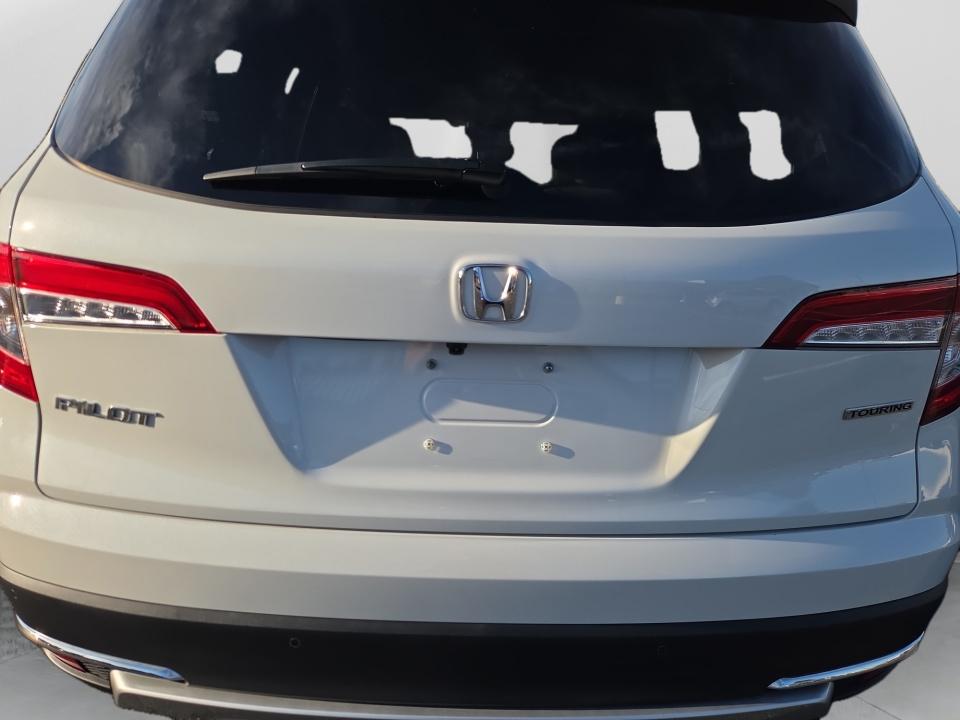 2022 Honda Pilot Touring 7-Passenger