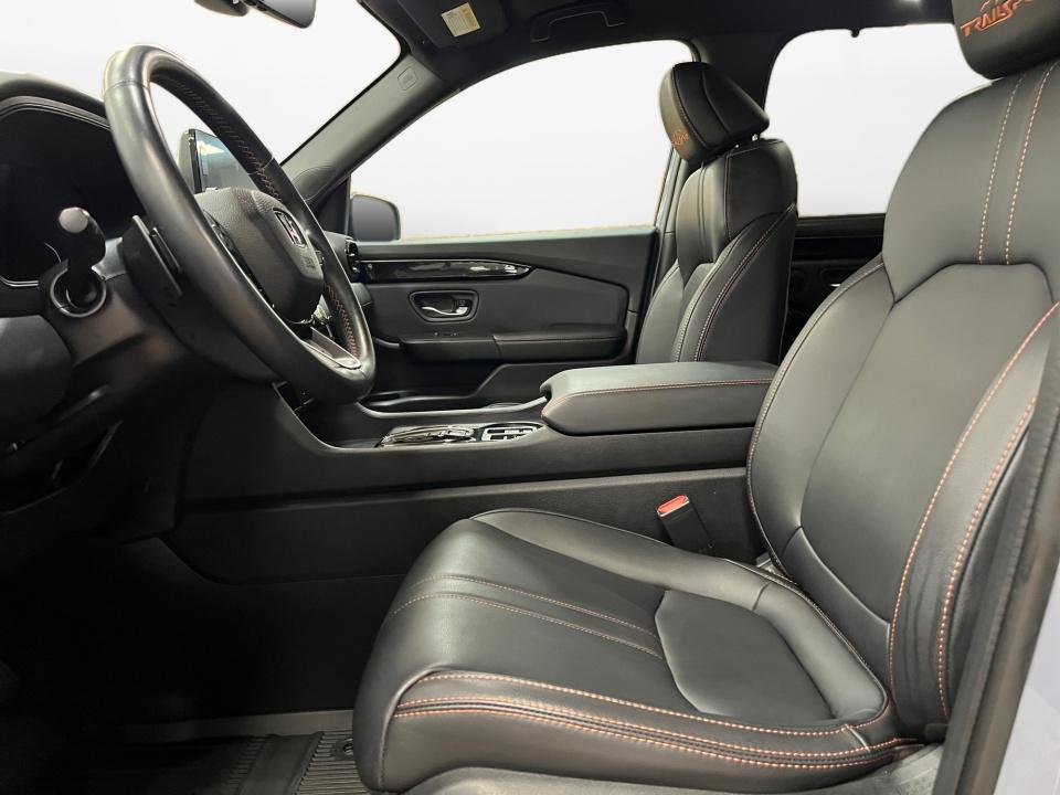 2023 Honda Pilot TrailSport