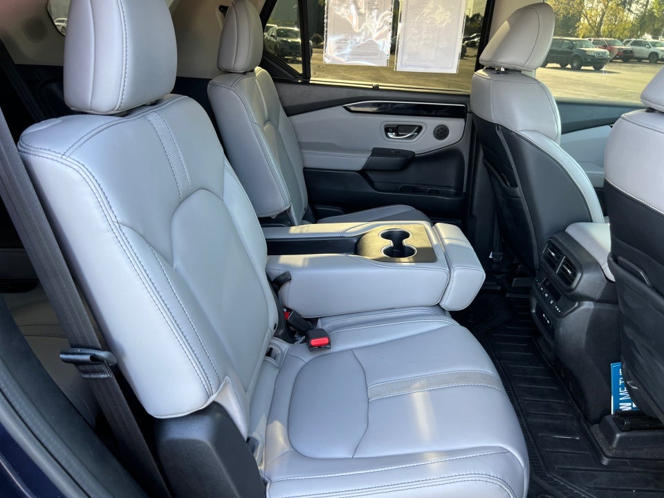 2025 Honda Pilot Touring