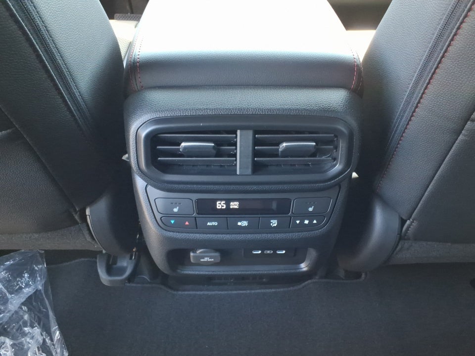 2026 Honda Ridgeline Black Edition Two-Tone