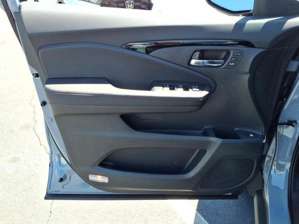 2026 Honda Ridgeline Black Edition Two-Tone