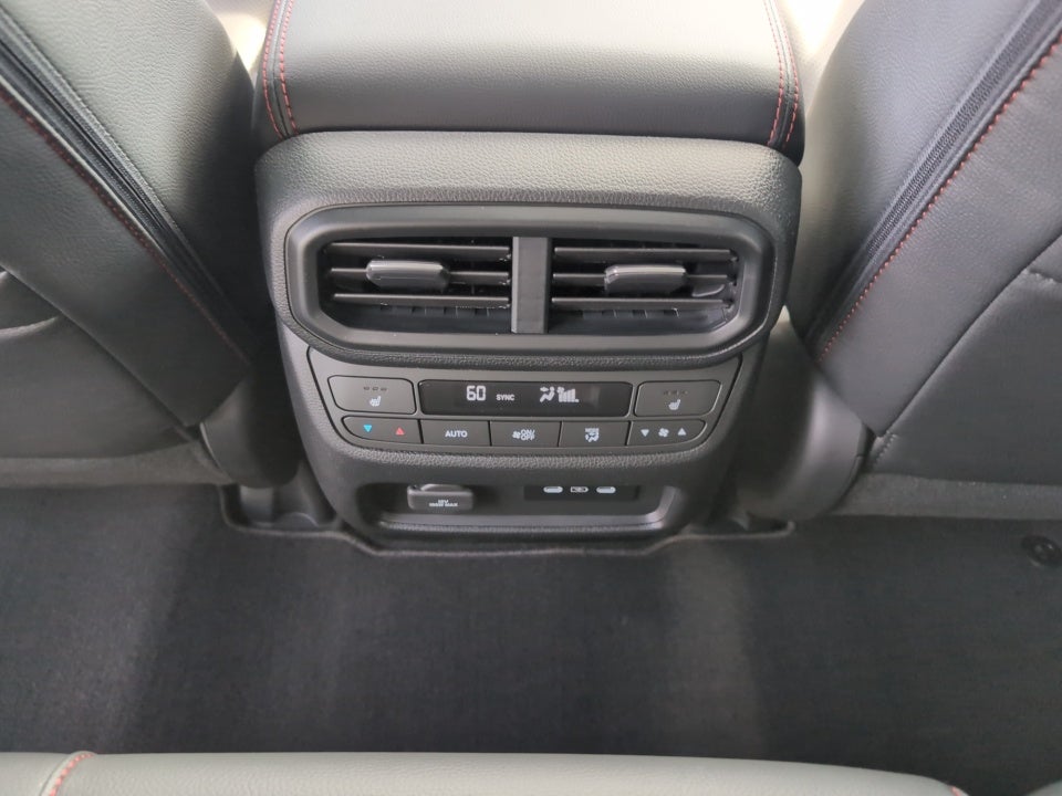 2026 Honda Ridgeline Black Edition Two-Tone