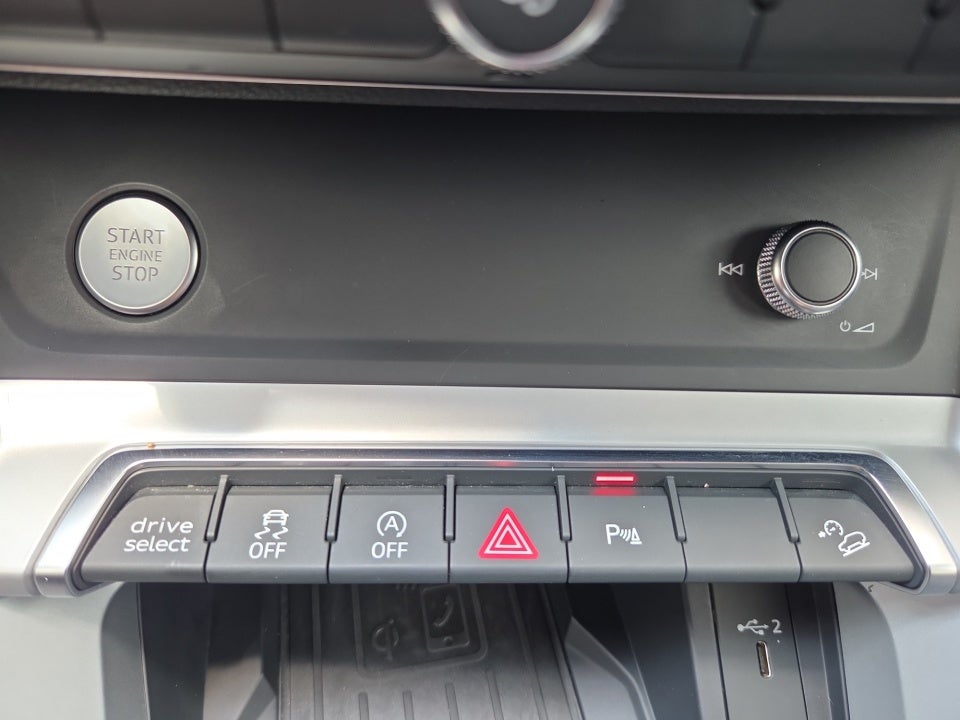 2019 Audi Q3 S line Premium Plus